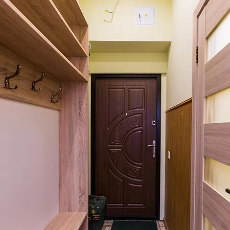 в центрі вулиця балабана 29 біля краківського ринку Διαμέρισμα