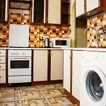 в центрі вулиця балабана 29 біля краківського ринку