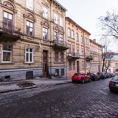 Appartamento в центрі вулиця балабана 29 біля краківського ринку *